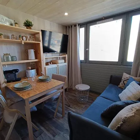 Apartment Studette Renovee Skis Aux Pieds, Le - Fr-1-502-537 Tignes